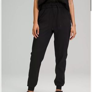 Lululemon Stretch High-Rise Jogger Full Length